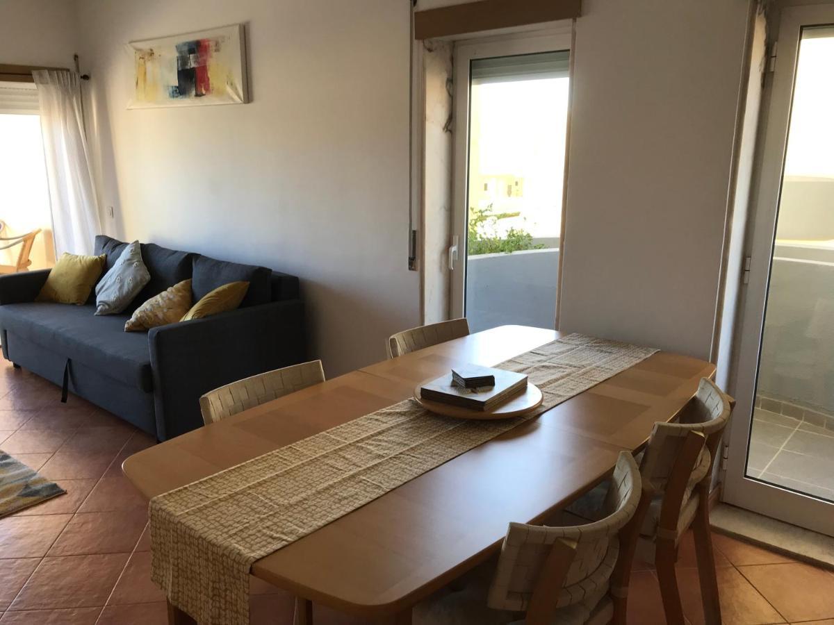 Condo Do Mar Lovely First Floor Apartment With Pool Lagos Bagian luar foto