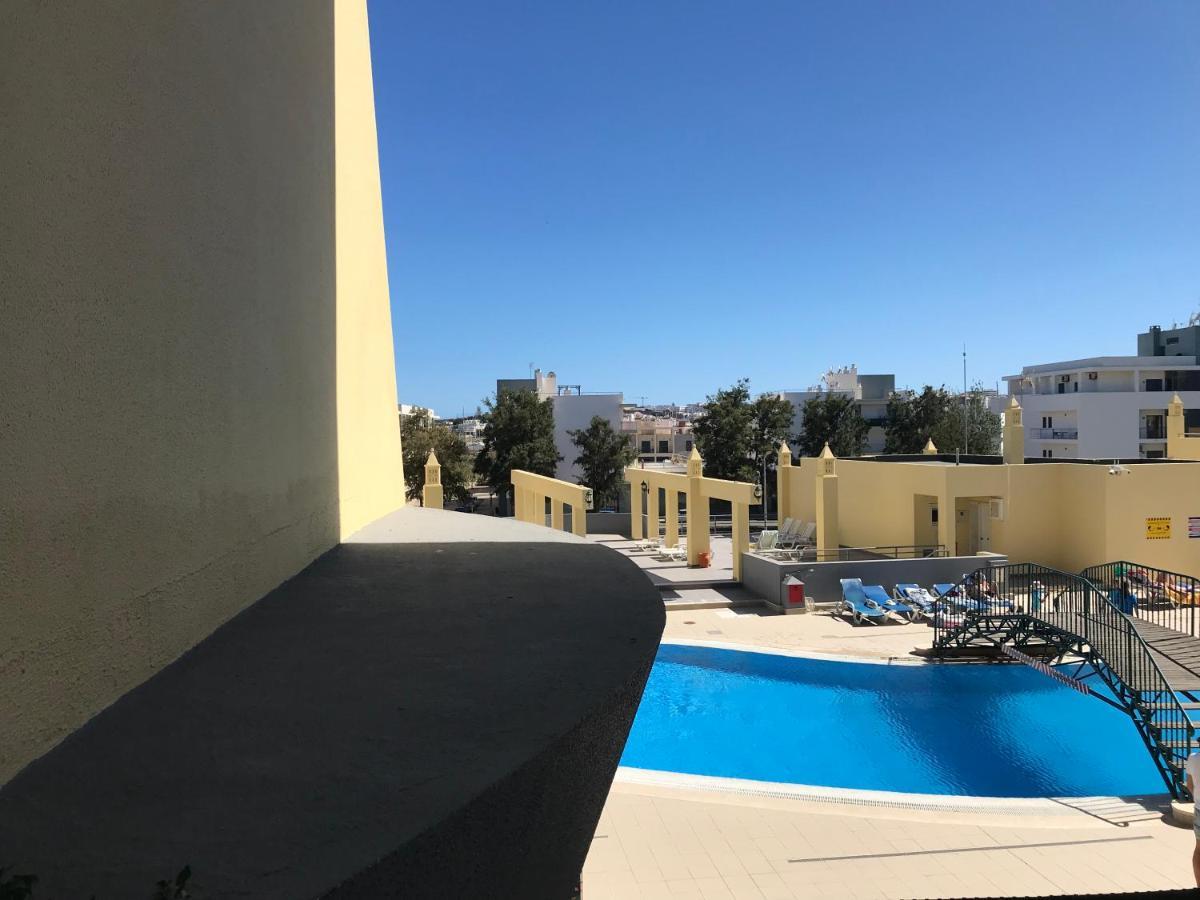 Condo Do Mar Lovely First Floor Apartment With Pool Lagos Bagian luar foto