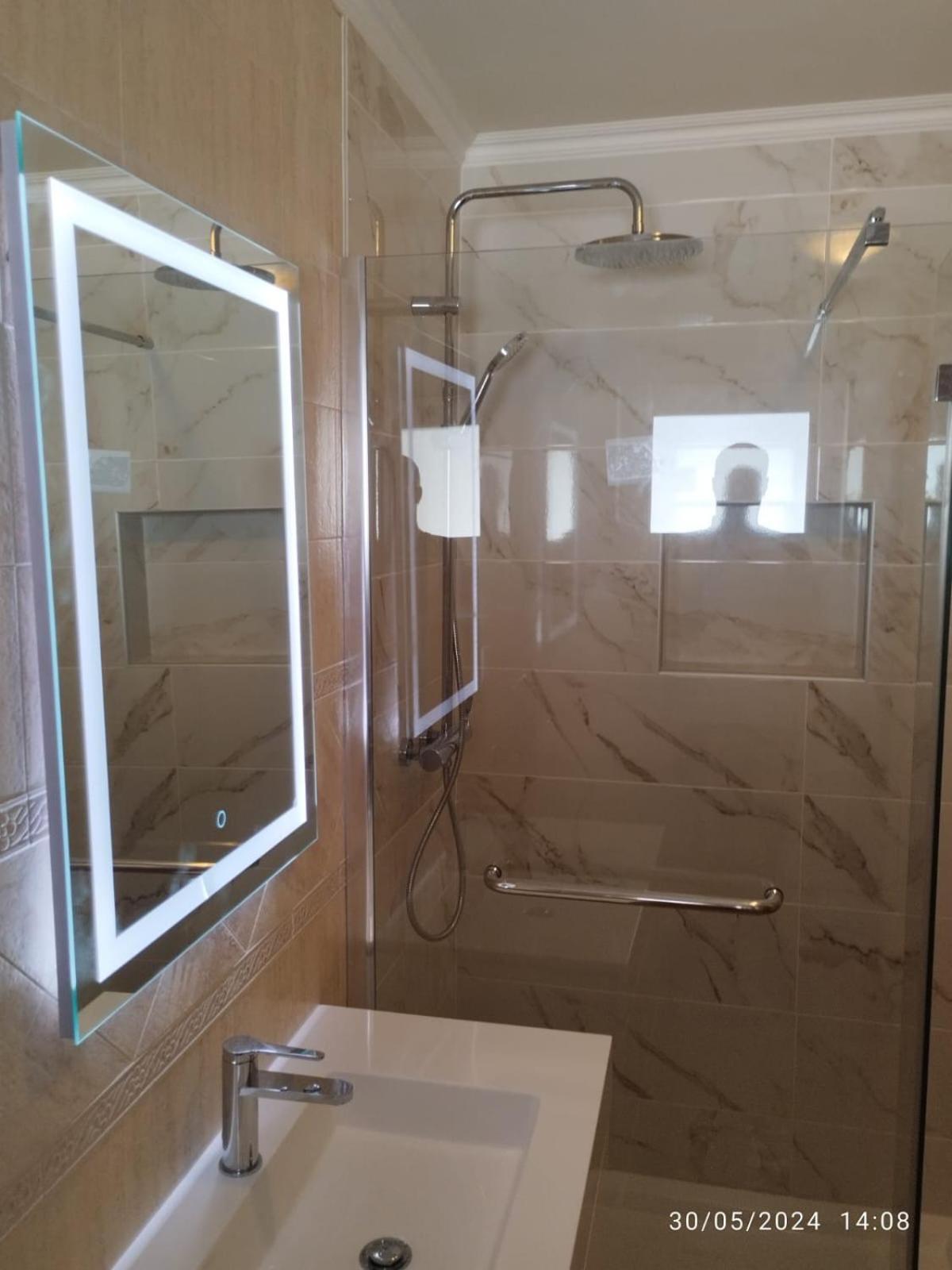 Condo Do Mar Lovely First Floor Apartment With Pool Lagos Bagian luar foto